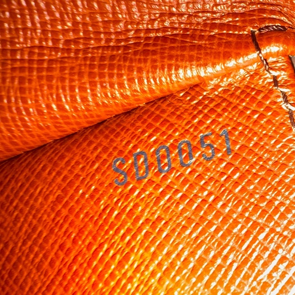 Louis Vuitton Saint Cloud GM Monogram. P0011 - Picture 15 of 17